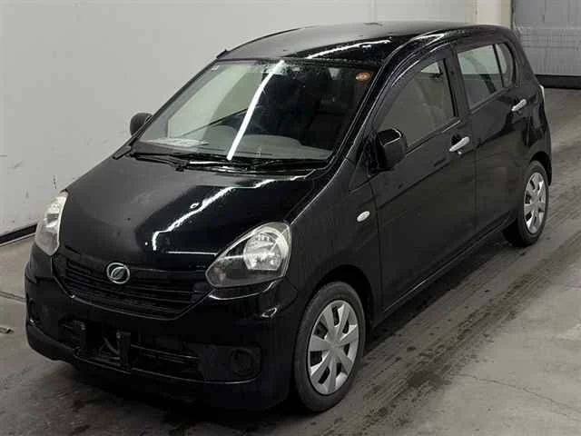 Daihatsu Mira e:S  с аукциона в Японии