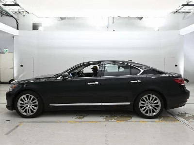 Lexus LS460L