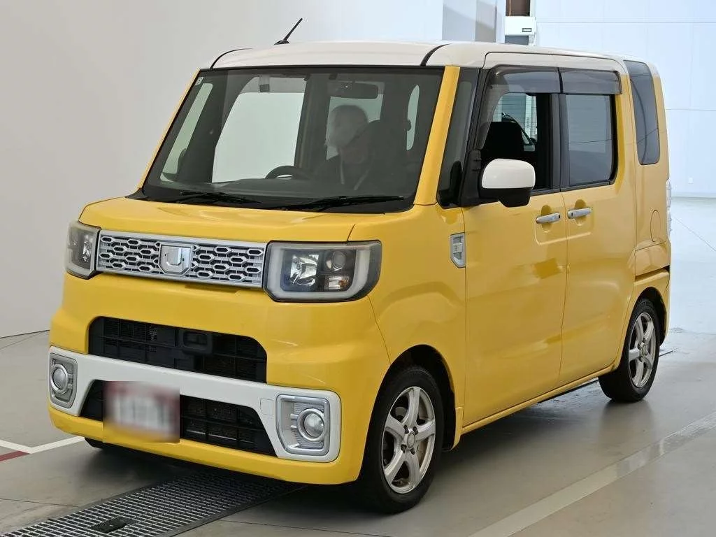 Daihatsu Wake  с аукциона в Японии