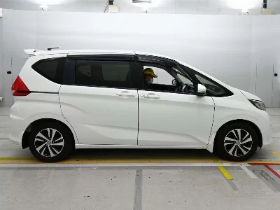 HONDA FREED+