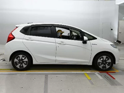Honda FIT HYBRID