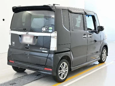 Honda N BOX CUSTOM