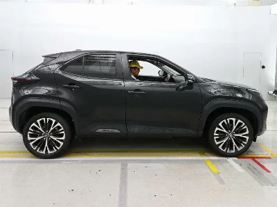 TOYOTA YARIS CROSS