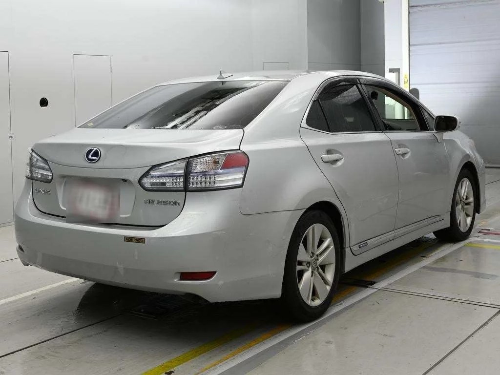 Lexus HS250h  с аукциона в Японии