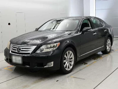 Lexus LS600h
