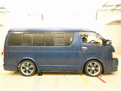 Toyota HIACE WAGON
