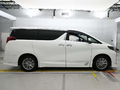 TOYOTA ALPHARD HYBRID