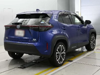 TOYOTA YARIS CROSS