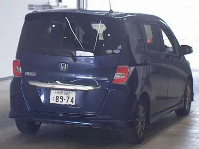 HONDA FREED