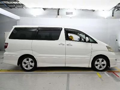 Toyota ALPHARD V