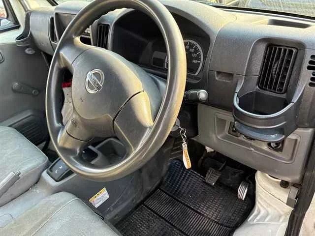 Nissan NV100 Clipper  с аукциона в Японии