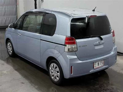 Toyota Spade
