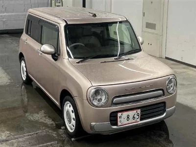 Suzuki Alto Lapin