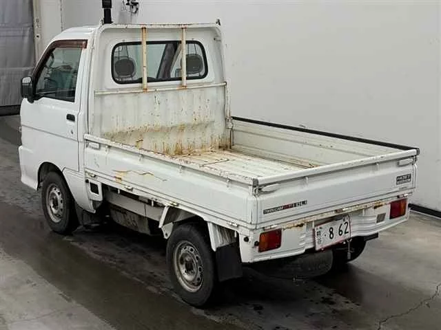 Daihatsu Hijet Truck  с аукциона в Японии