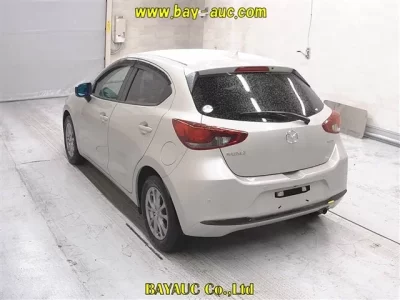 Mazda Mazda2