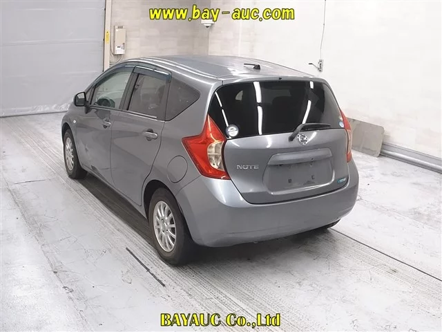 Nissan Note  с аукциона в Японии