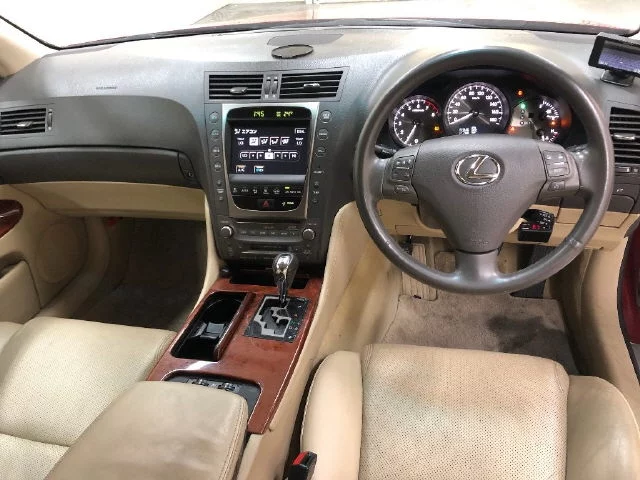 Lexus GS  с аукциона в Японии