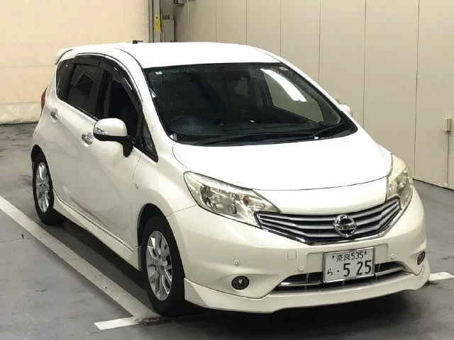 Nissan Note  с аукциона в Японии