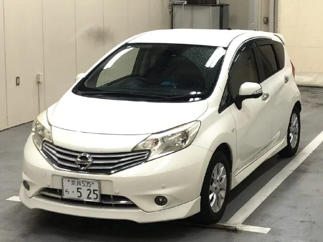Nissan Note  с аукциона в Японии