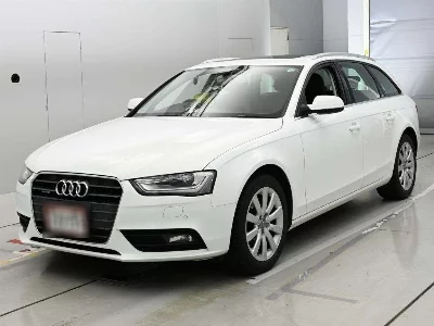 AUDI A4 AVANTE