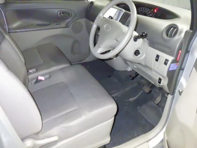 Daihatsu Tanto  с аукциона в Японии