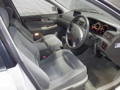 TOYOTA MARK II QUALIS