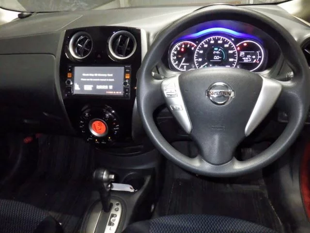 Nissan Note  с аукциона в Японии