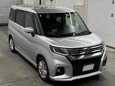 MITSUBISHI DELICA D:2