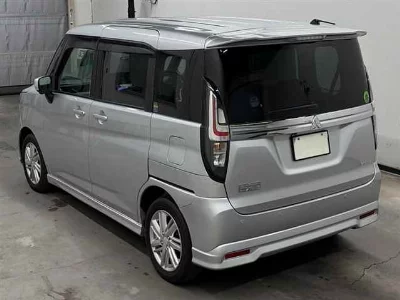 MITSUBISHI DELICA D:2