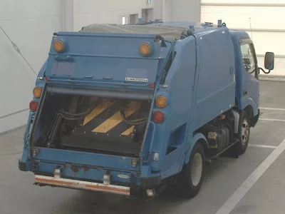 TOYOTA DYNA