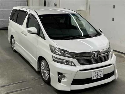 TOYOTA VELLFIRE