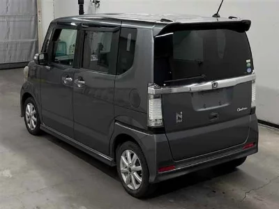 HONDA N BOX CUSTOM