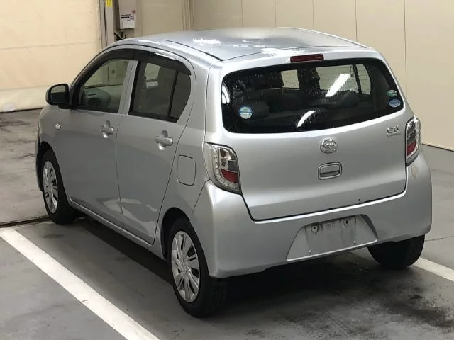 Daihatsu Mira e:S  с аукциона в Японии