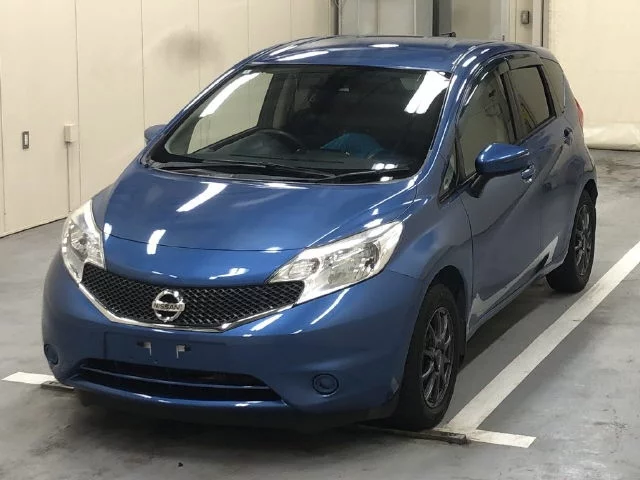 Nissan Note  с аукциона в Японии