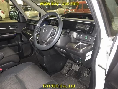 Honda STEPWGN SPADA