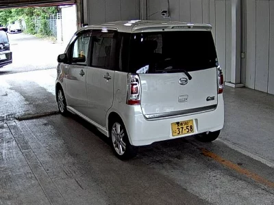 Daihatsu Tanto Exe