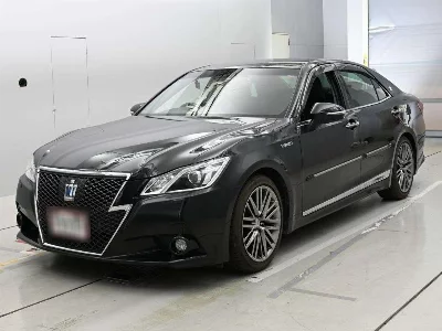 Toyota CROWN HYBRID
