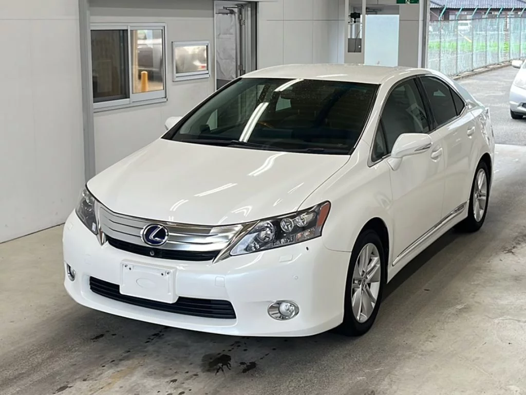 Lexus HS250h  с аукциона в Японии