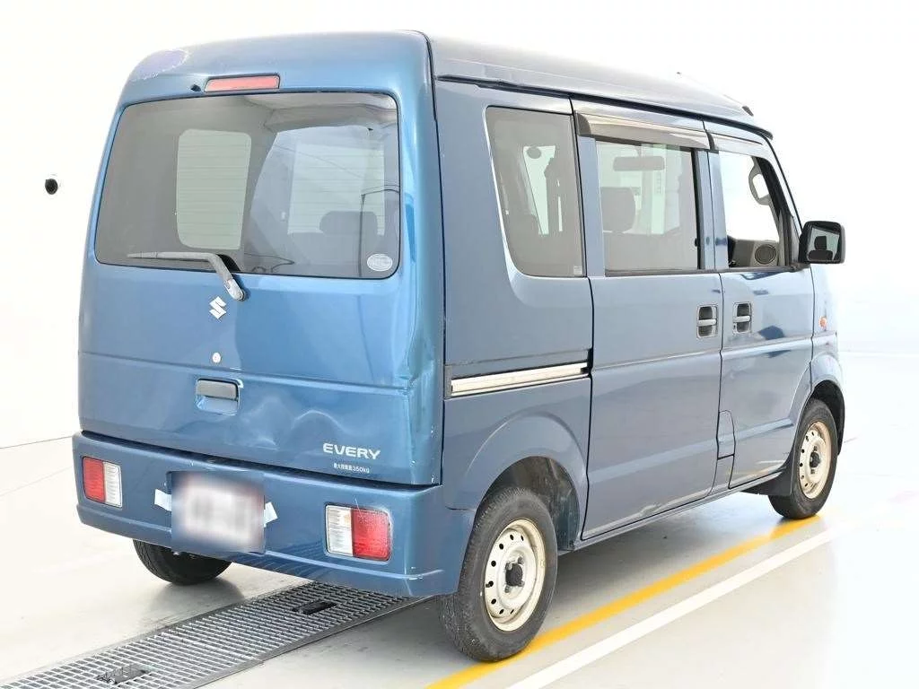 Suzuki Every  с аукциона в Японии