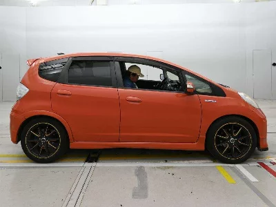 Honda FIT HYBRID