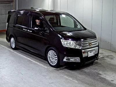 Honda STEPWGN SPADA