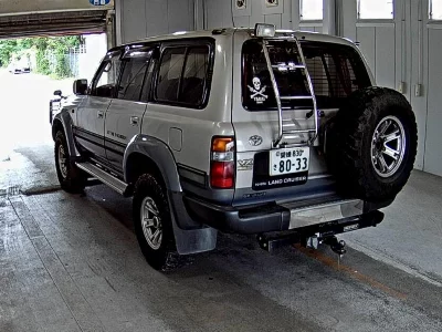 Toyota LAND CRUISER 80