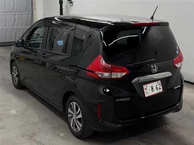 HONDA FREED HYBRID