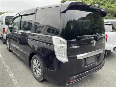 Honda STEPWGN SPADA