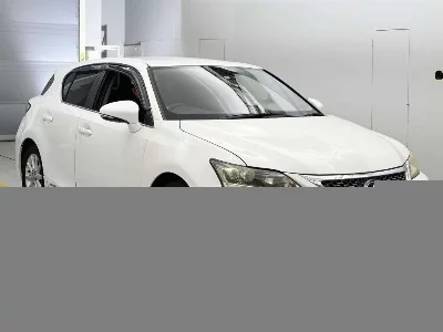 Lexus CT200h