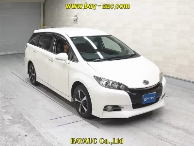 TOYOTA WISH