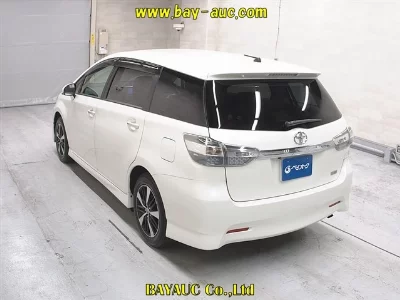 TOYOTA WISH