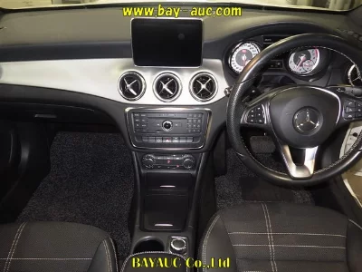 MERCEDES BENZ CLA