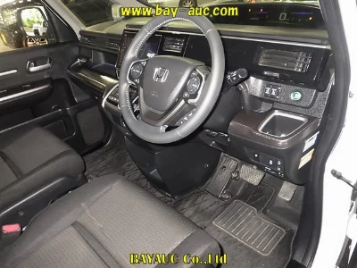 HONDA STEPWGN SPADA