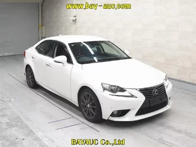 Lexus IS300h